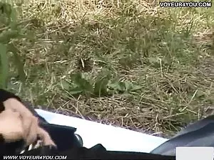 შეშფოთებული კაცი spi ...