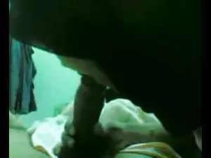 Redhead bitch rimmin ...