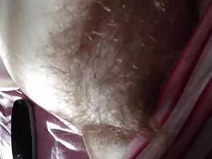 Pretty bitch masturb ...