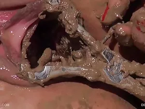 Redhead bitch დიდი მ ...