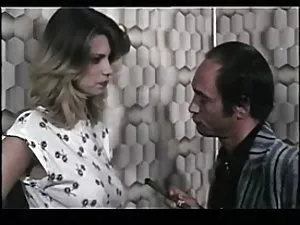 Teen სპორტული დარბაზ ...
