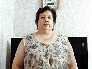ფეხი ფეხზე წამოაყენე ...